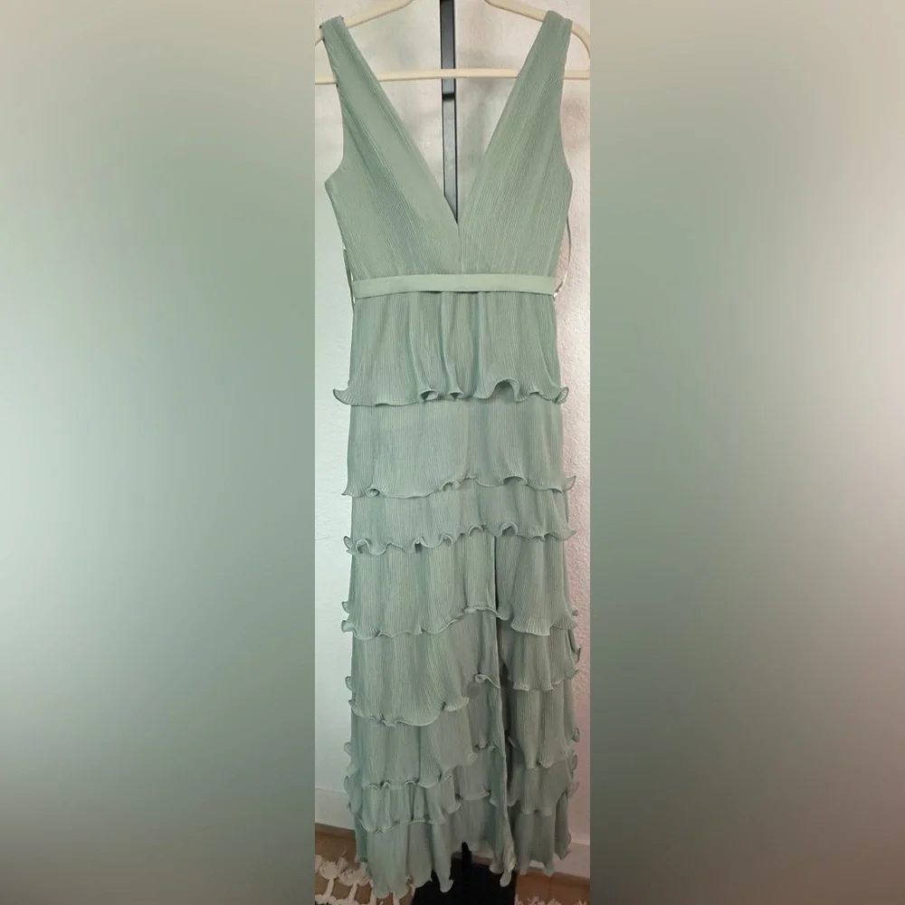 Mac Duggal | Sleeveless Ruffle Tiered V Neck Gown - Picture 3 of 5